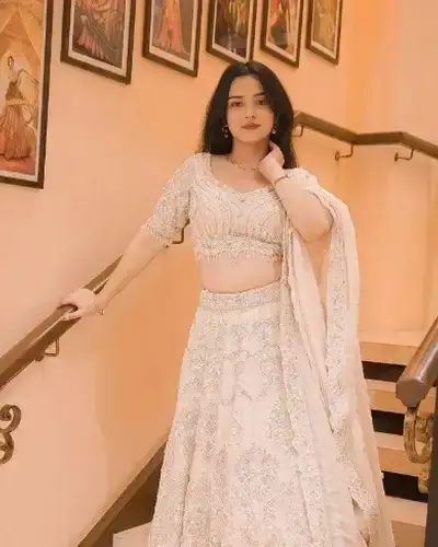 Escort Sawayajpur